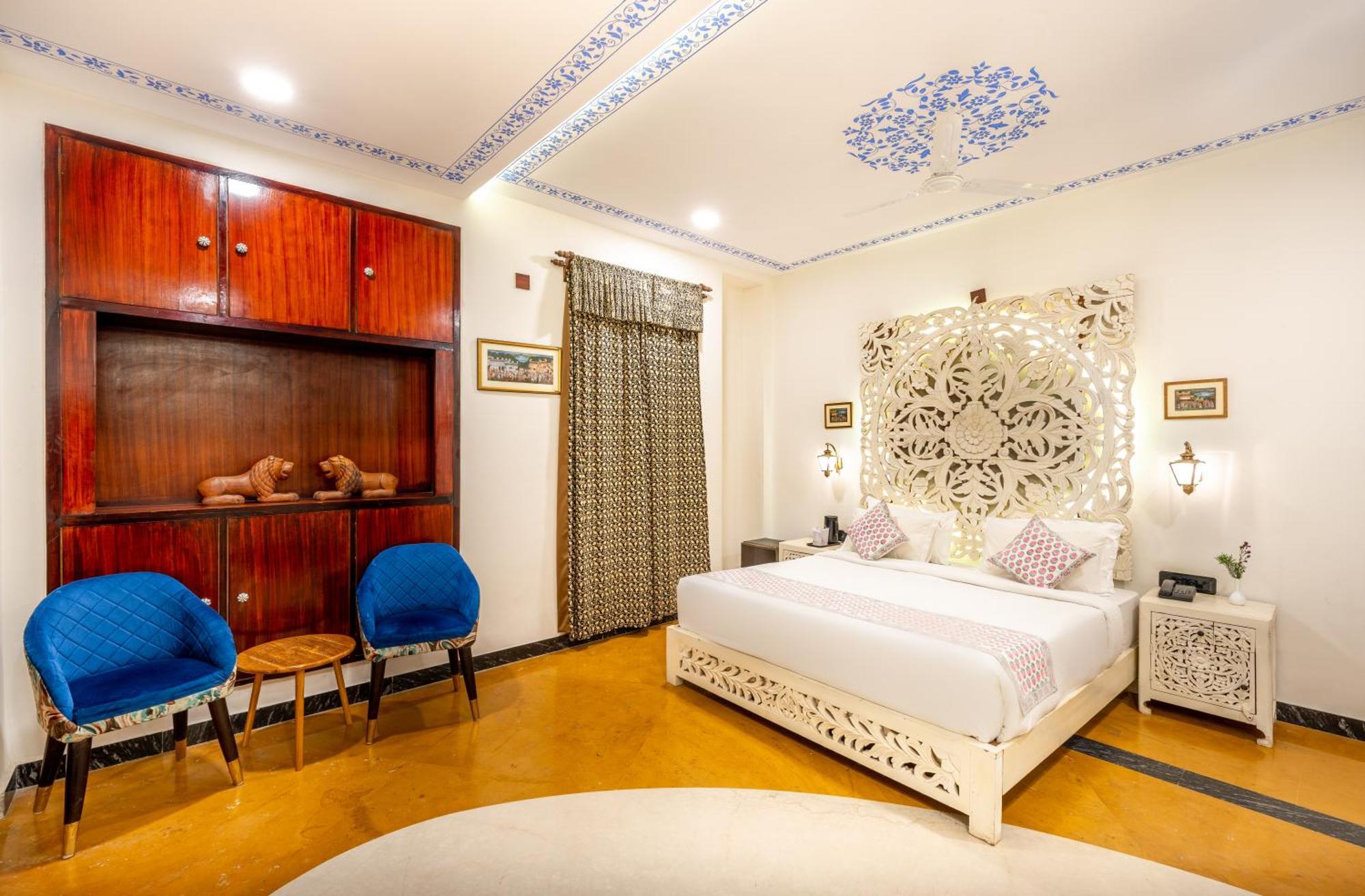 The Chronicles - Near The Lake Pichola อุเดเปอร์ ภายนอก รูปภาพ